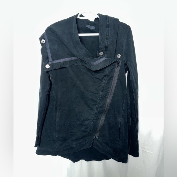 Lululemon Size 6/8 - Picture 8 of 8